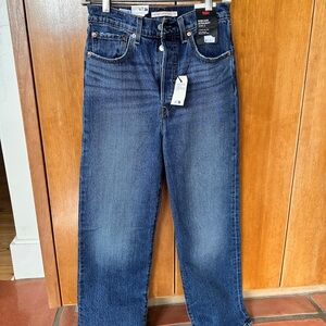 Levi's Premium Ribcage Straight Ankle super high rise Jeans in Blue